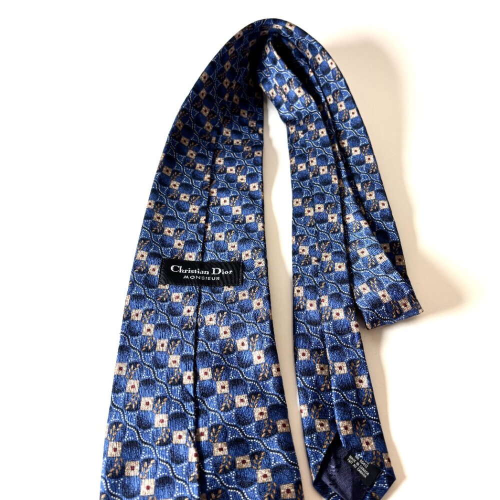 Vintage Christian Dior Silk Tie | Blue Patterned Designer Necktie - Picture 6 of 7